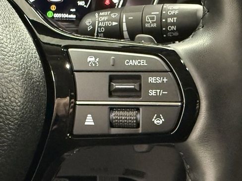 Certified 2025 Honda Pilot Elite image 37