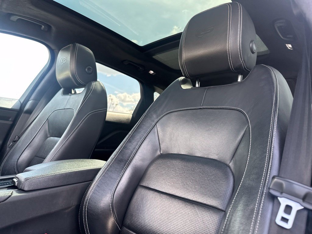 Used 2020 Jaguar F-PACE S AWD/4WD image 14