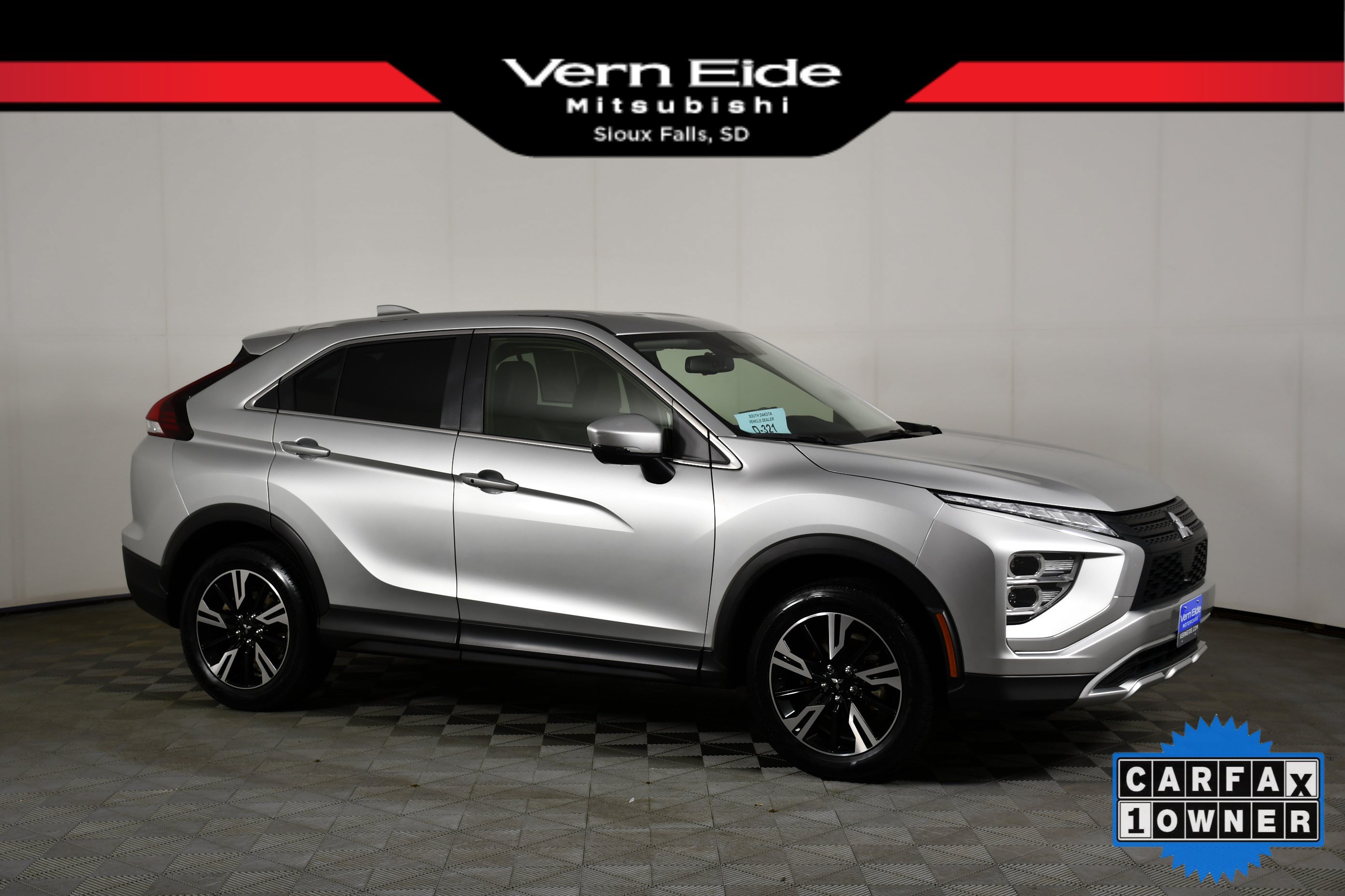 Used 2025 Mitsubishi Eclipse Cross SE AWD/4WD image 1