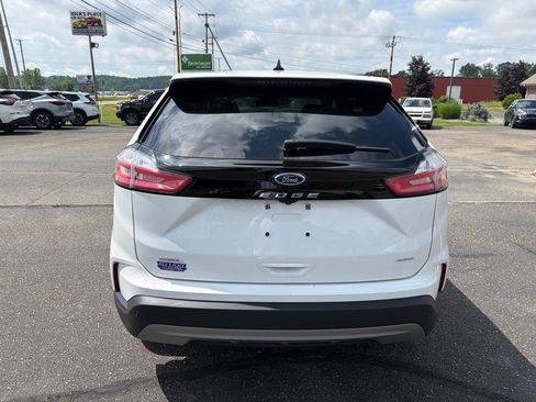Used 2024 Ford Edge SEL w/ Convenience Package AWD/4WD image 4