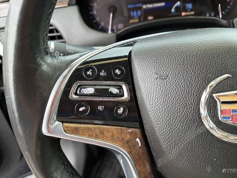 Used 2014 Cadillac XTS Luxury w/ Driver Awareness Package FWD image 29
