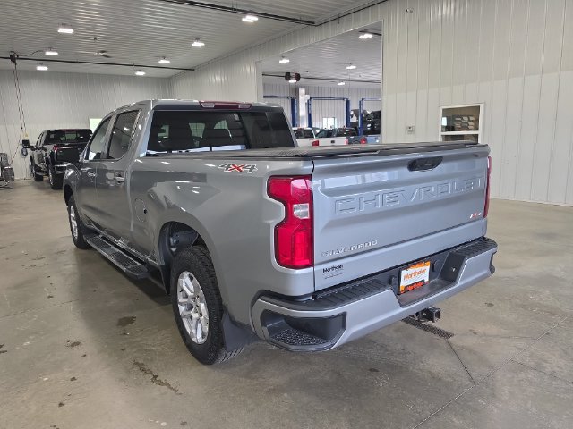 Used 2023 Chevrolet Silverado 1500 RST AWD/4WD image 6