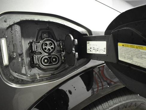 Certified 2024 Nissan Ariya AWD image 42