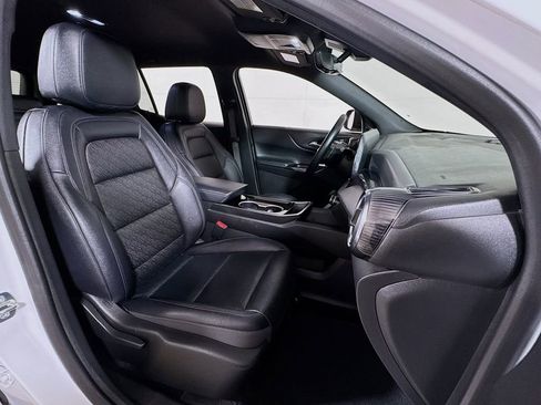 Certified 2025 Chevrolet Equinox LT w/ Convenience Package II FWD image 26