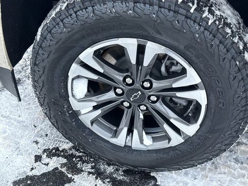 Certified 2022 Chevrolet Colorado Z71 w/ Safety Package image 9