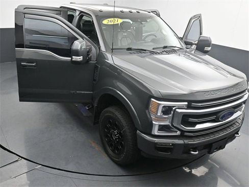 Used 2021 Ford F350 Platinum w/ Tremor Off-Road Package image 37