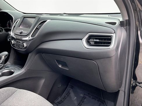 Used 2022 Chevrolet Equinox LT image 17