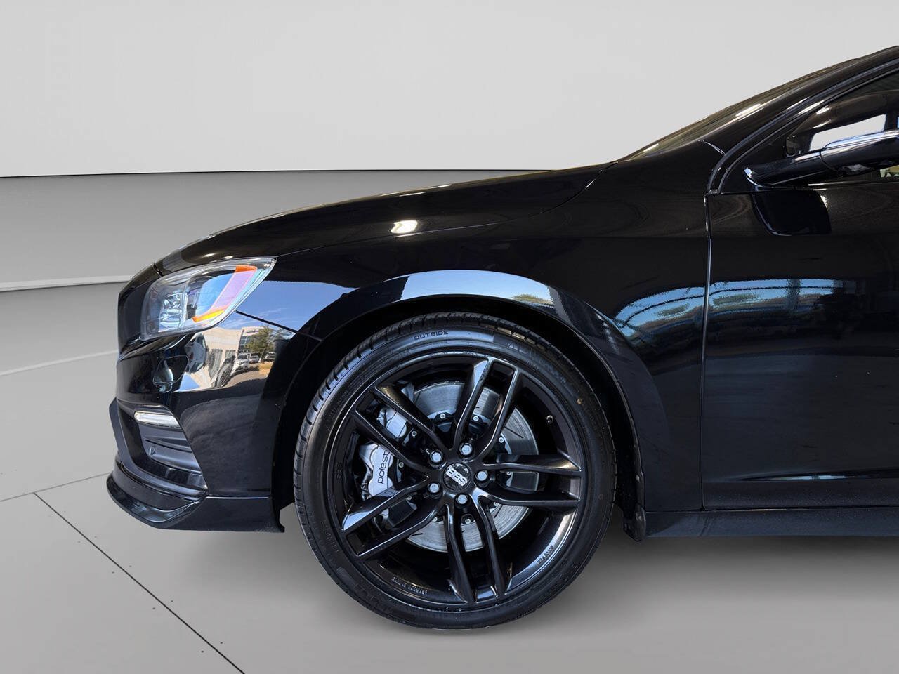Used 2017 Volvo V60 T6 Polestar AWD/4WD image 9