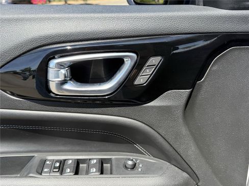 Used 2022 Jeep Compass High Altitude AWD/4WD image 17