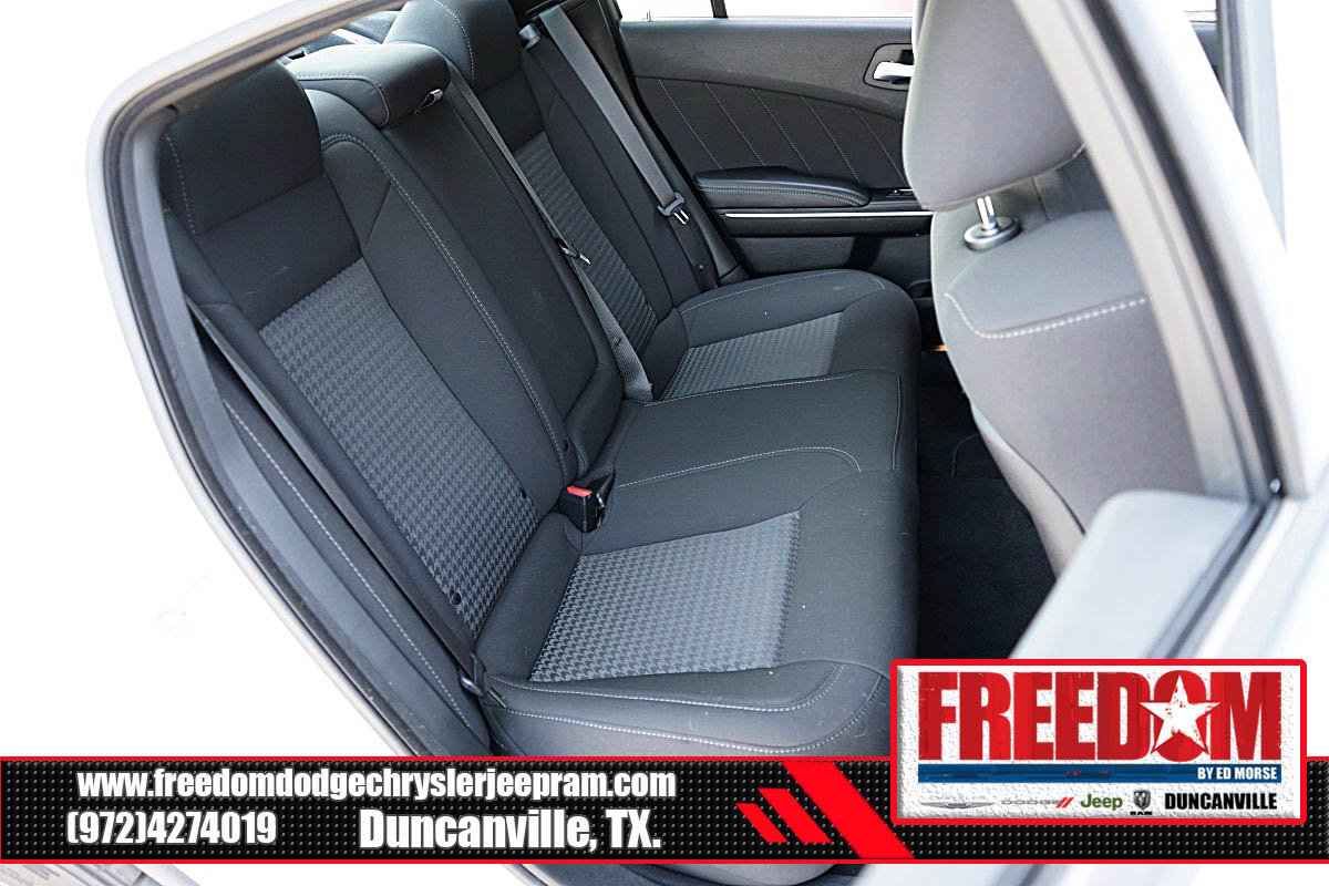 New 2023 Dodge Charger Scat Pack w/ Harman/Kardon Audio Group RWD image 16