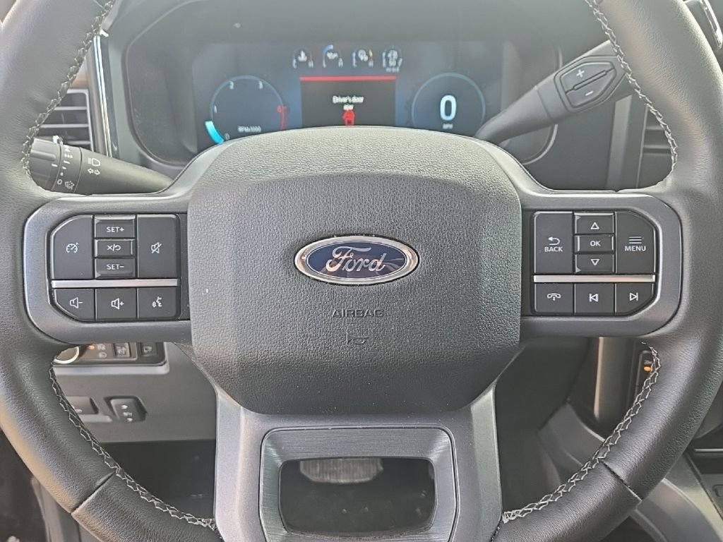 Used 2025 Ford F250 Lariat AWD/4WD image 44