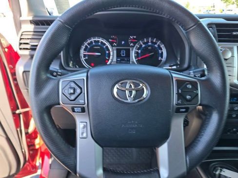 Certified 2018 Toyota 4Runner Limited AWD/4WD image 24