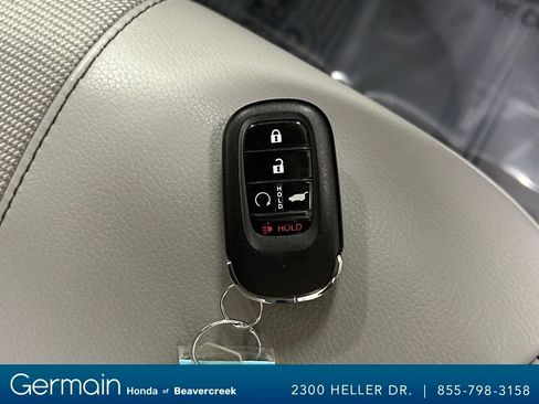 Used 2023 Honda Pilot Touring image 32