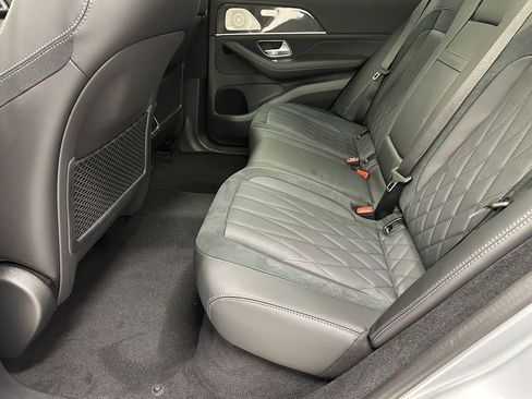 New 2026 Mercedes-Benz GLE 63 AMG S image 23