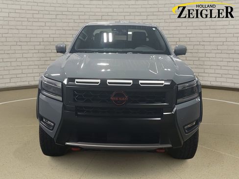 Certified 2025 Nissan Frontier PRO-4X w/ Pro Convenience Package image 2