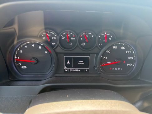 Used 2024 Chevrolet Silverado 2500 Custom w/ Custom Value Package AWD/4WD image 15