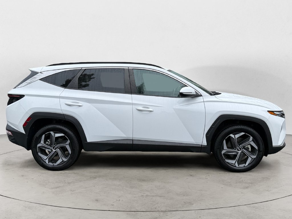 Used 2023 Hyundai Tucson SEL w/ Convenience Package AWD/4WD image 4
