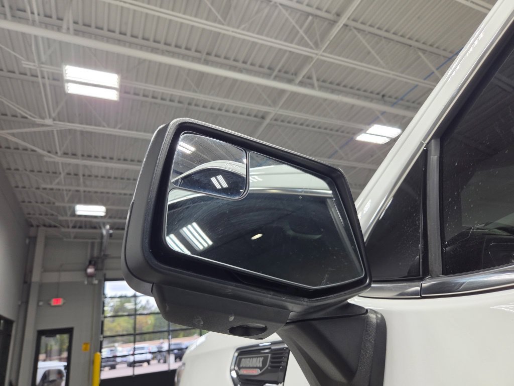 Used 2021 GMC Sierra 1500 SLT w/ SLT Premium Package AWD/4WD image 22