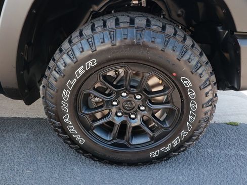 New 2026 RAM 1500 Rebel AWD/4WD image 9