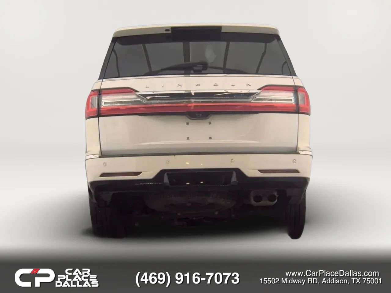 Used 2018 Lincoln Navigator Select w/ Technology Package RWD image 5