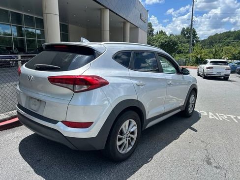 Used 2018 Hyundai Tucson SEL Plus w/ Cargo Package FWD image 5
