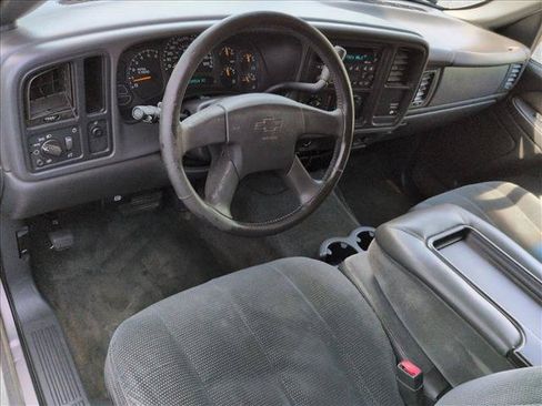Used 2003 Chevrolet Silverado 1500 LS RWD image 12