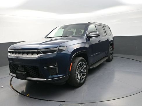New 2026 Jeep Grand Wagoneer 4WD image 5