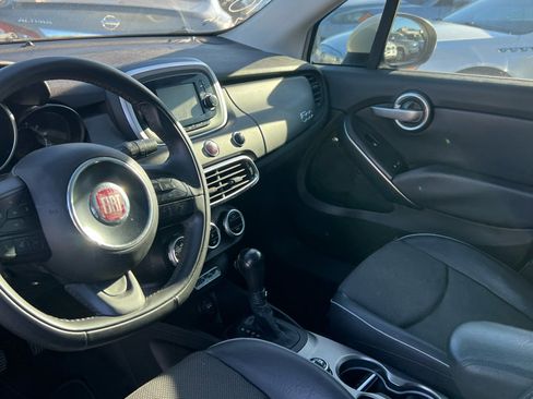 Used 2017 FIAT 500X Trekking image 8