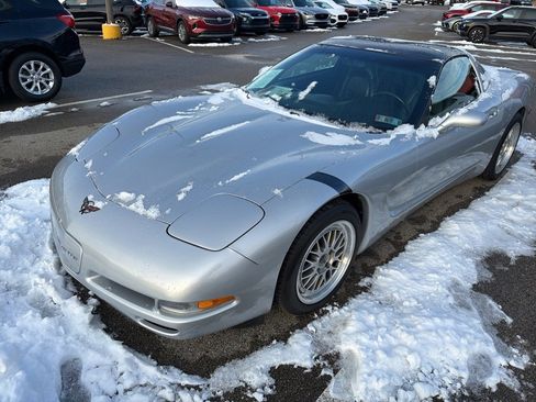 Used 1999 Chevrolet Corvette Coupe image 31