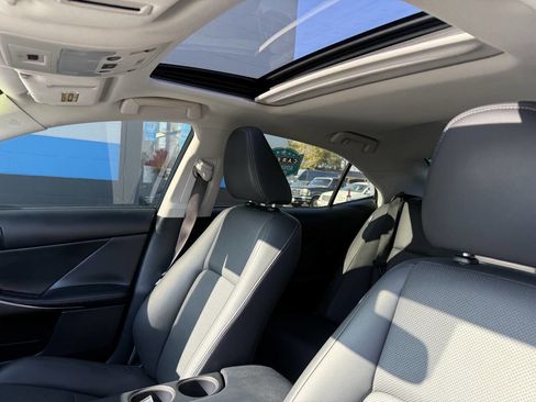 Used 2014 Lexus IS 250 image 10