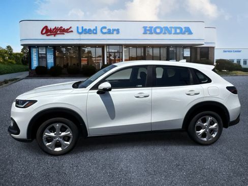 Used 2024 Honda HR-V LX image 2
