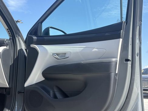 New 2026 Hyundai Tucson SE image 10