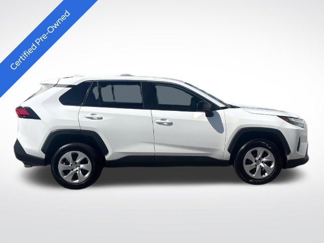 Used 2025 Toyota RAV4 LE FWD image 7