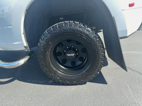 Used 2012 RAM 3500 SLT w/ Max Tow Pkg AWD/4WD image 14
