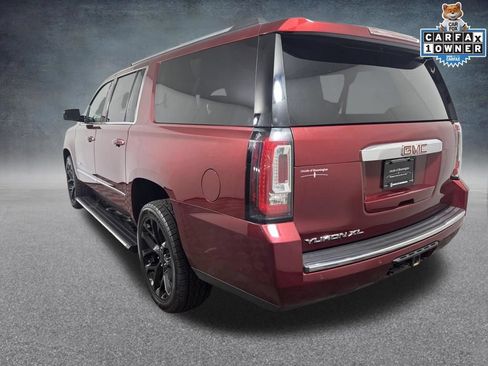 Used 2019 GMC Yukon XL Denali w/ Denali Ultimate Package AWD/4WD image 3