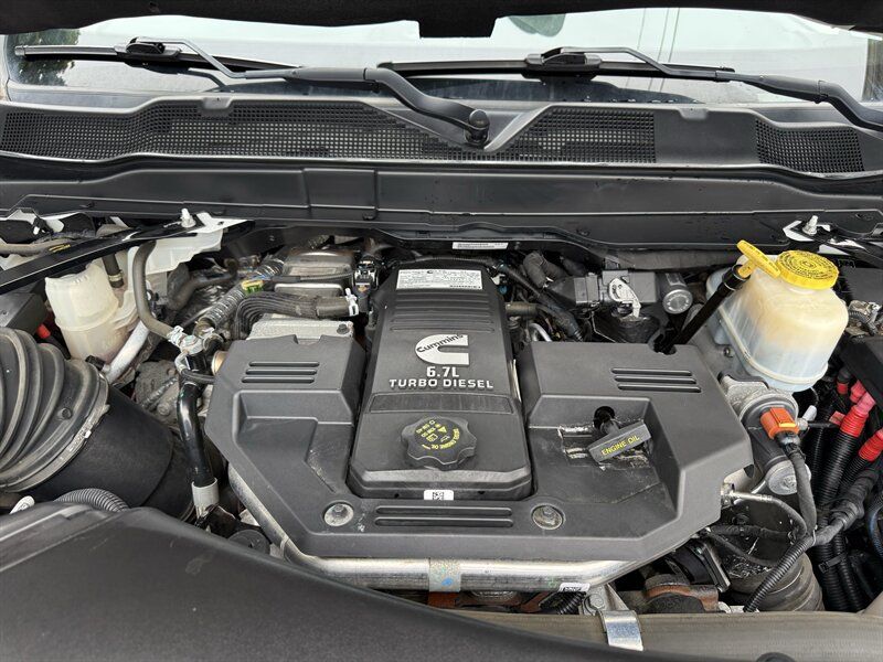Used 2022 RAM 5500 Tradesman AWD/4WD image 61