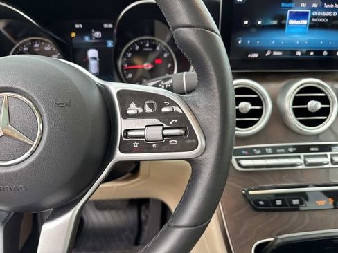 Used 2021 Mercedes-Benz GLC 300 GLC 300 image 24