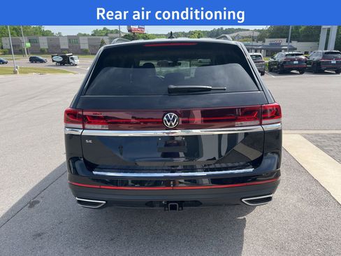 New 2026 Volkswagen Atlas SE FWD image 4