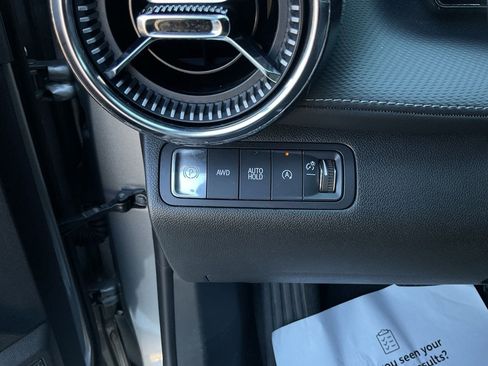Used 2025 Chevrolet Equinox LT AWD/4WD image 20