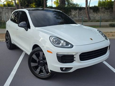 Used 2016 Porsche Cayenne AWD/4WD image 33