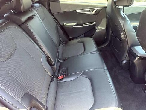 Used 2024 Kia EV6 Light AWD/4WD image 35