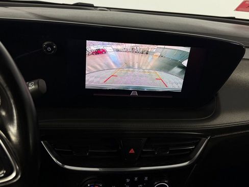 Used 2024 Buick Encore GX Preferred image 17