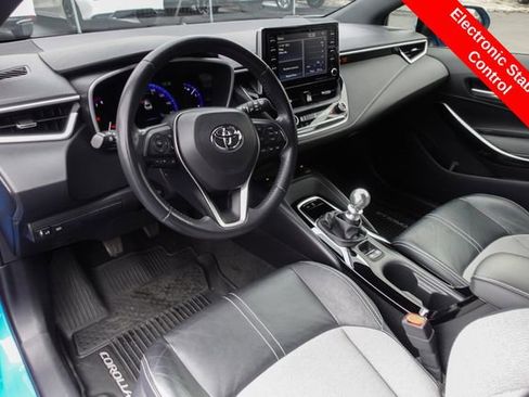 Used 2019 Toyota Corolla XSE image 11