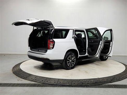 Used 2021 Chevrolet Tahoe LT image 15