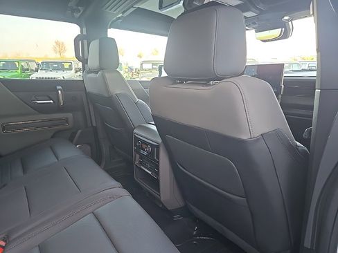 Used 2025 GMC Hummer EV 3X image 91