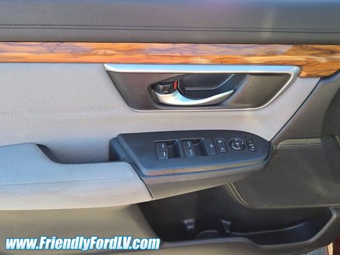Used 2018 Honda CR-V EX image 17
