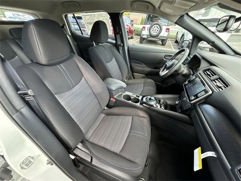 Used 2024 Nissan Leaf SV Plus image 14