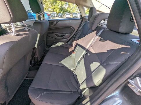 Used 2019 Ford Fiesta SE image 17
