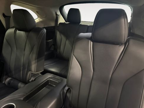 Used 2025 Acura MDX FWD w/ Technology Package image 14
