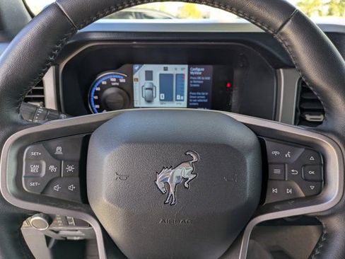 Certified 2021 Ford Bronco First Edition image 21